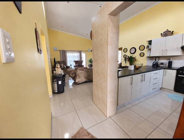 3 BEDROOM TOWNHOUSE FOR SALE IN MEYERTON SOUTH